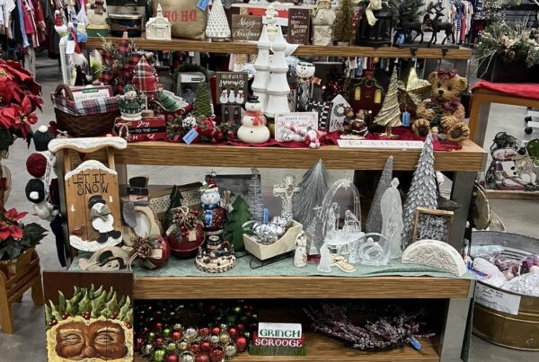 Thrift Market Christmas Open House Display